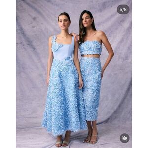 Elliatt Kaia Floral Maxi Dress in Blue wedding Guest Garden Party size S NWT